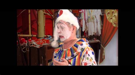 Vesti la giubba - A Trapped Clown Sings His Heart Out With Poignant Melancholy and Jubilant Defiance