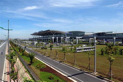 노이바이 국제공항, 그리고 시간 여행의 가능성에 대한 단상